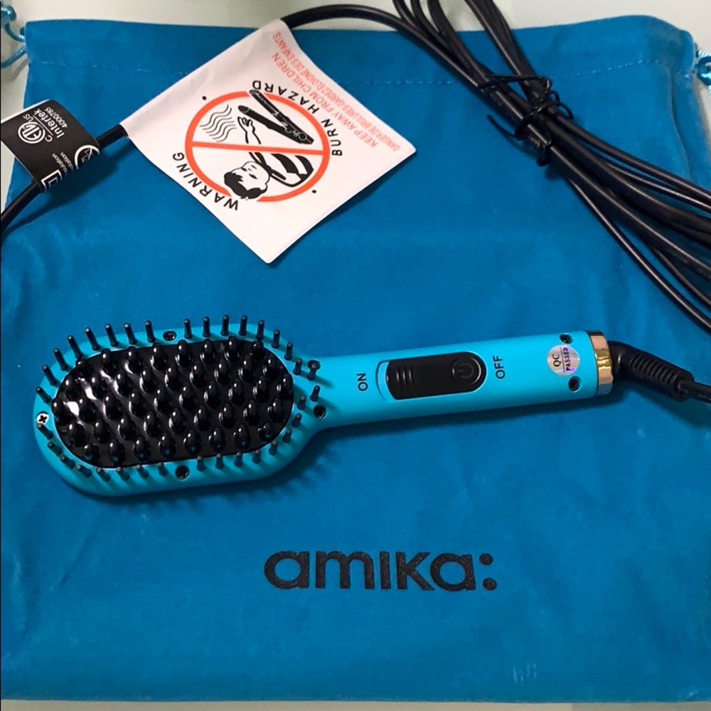 COPY - COPY - AMIKA: Mini Straightening brush - Picture 6 of 7